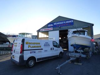 vente, entretien et reparation moteur bateau in-bord et hors-bord Yanmar, Suzuki, Volvo Penta et Perkins a Port-La-Foret - Foret-Fouesnant - Finistere