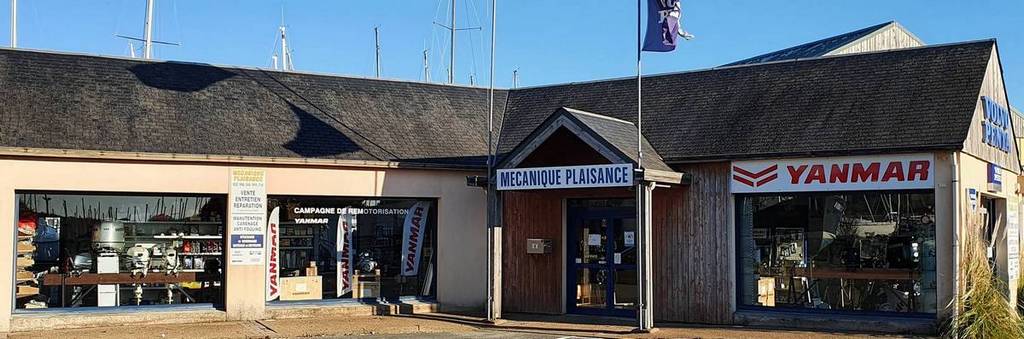 gardiennage, hivernage et stockage de bateau sur terre-plein clos a Port-La-Foret - pres de Concarneau - Finistere